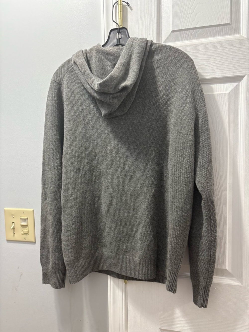 Flint and Tinder Fine Merino Wool Sweater Hoodie Mid Gray Size Large - Picture 3 of 5